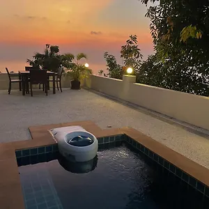 kohtao-studios-sunset.tophotelskohtao.com/